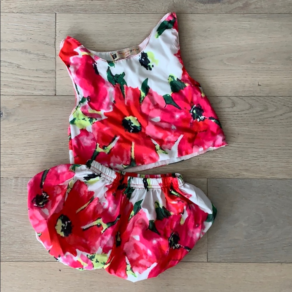 Two set cutie! Bloomers and tank!